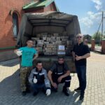 Храм передал окопные свечи для фронта